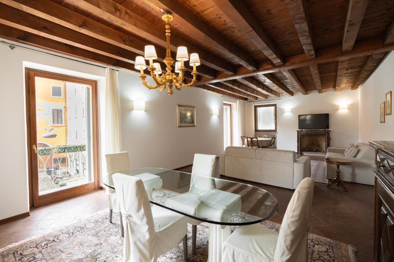 Domus - Centralissima E Antica Residenza Cappello Appartement *